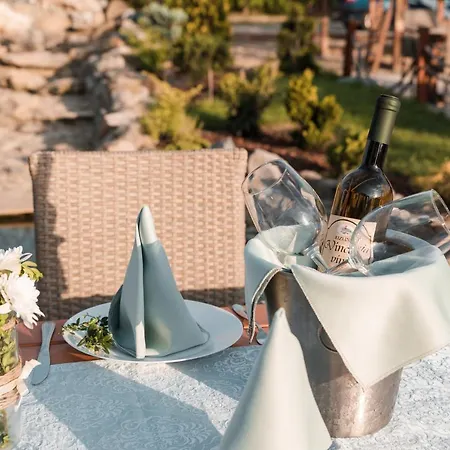 Vinceia krevet i doručak