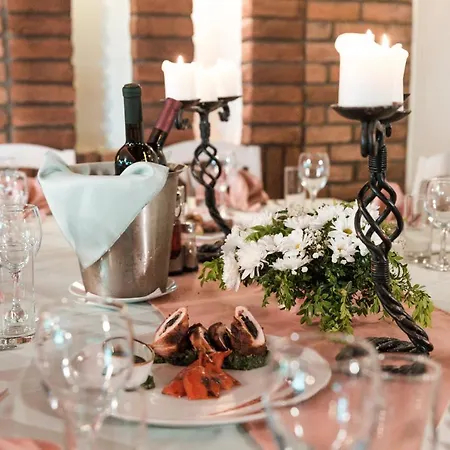 Vinceia krevet i doručak